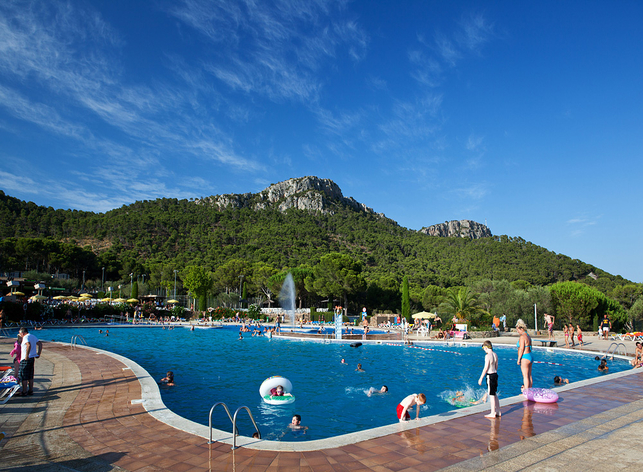 The pools at Castell Montgri